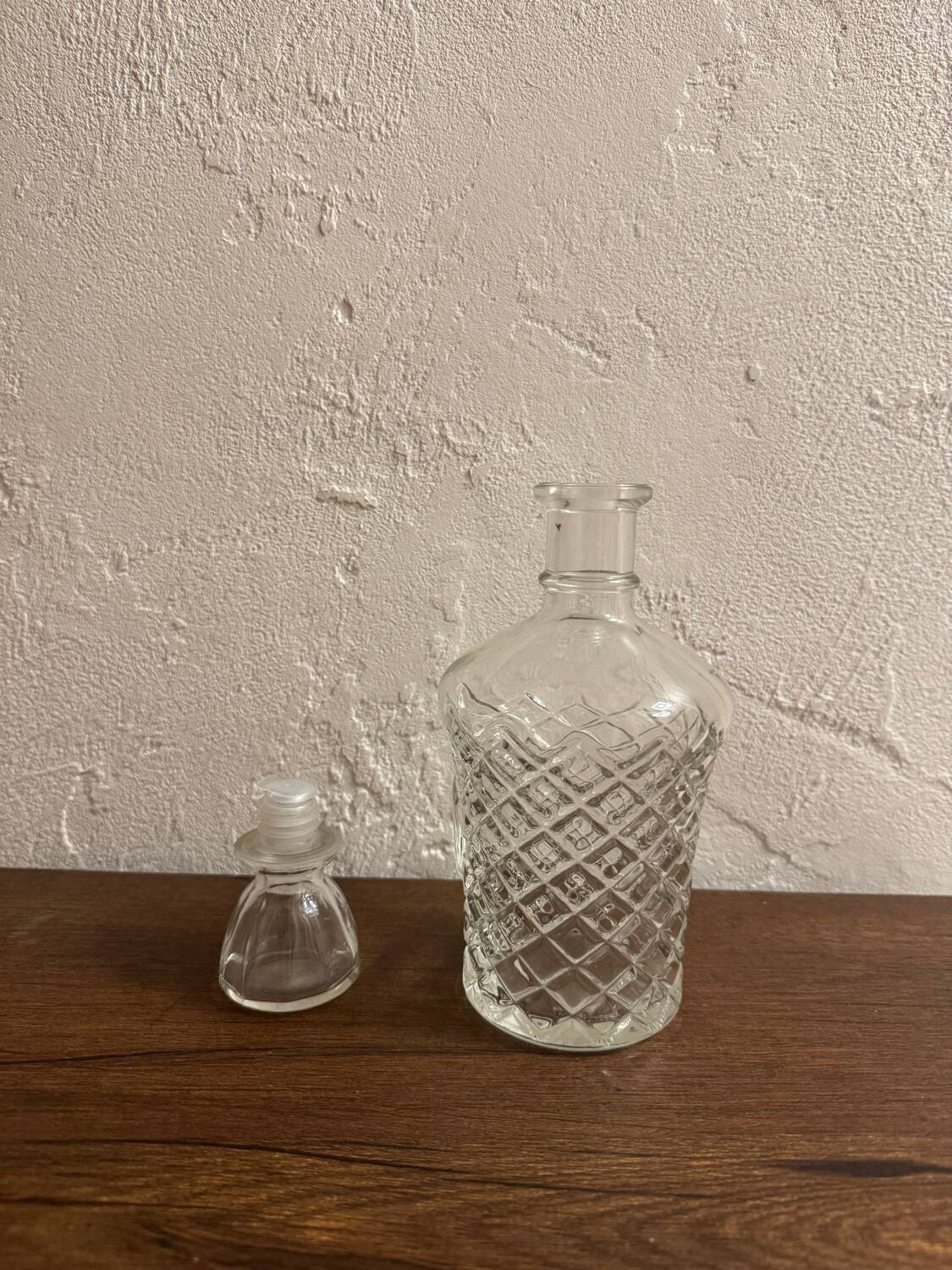 Whiskey decanter