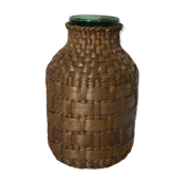 Pot en robe de paille