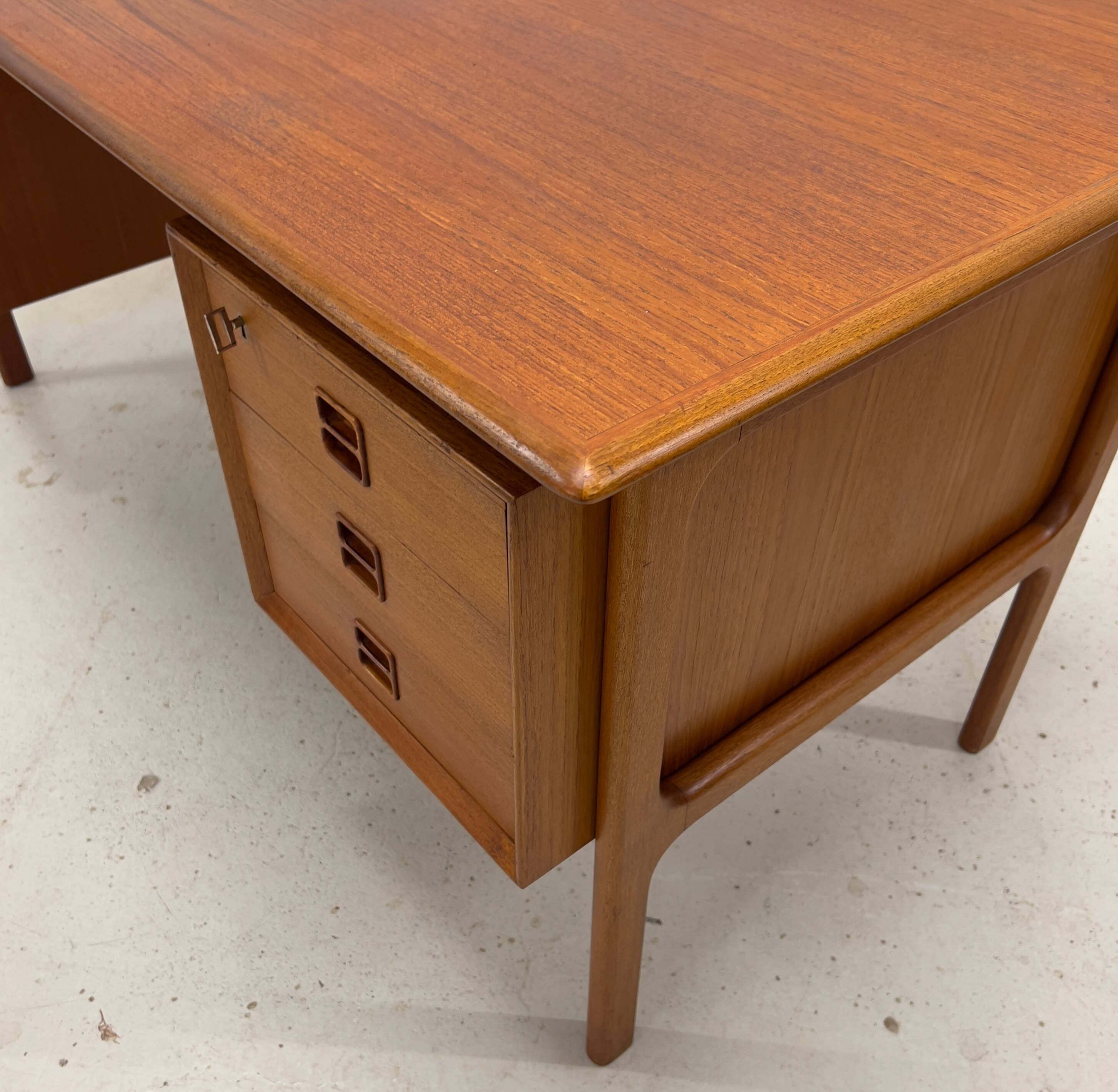 Teak Executive Desk By Arne Vodder For Brouer, 1960s.