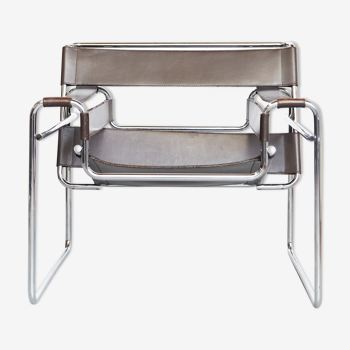 Fauteuil B3 « Wassily » de Marcel Breuer édité par Gavina