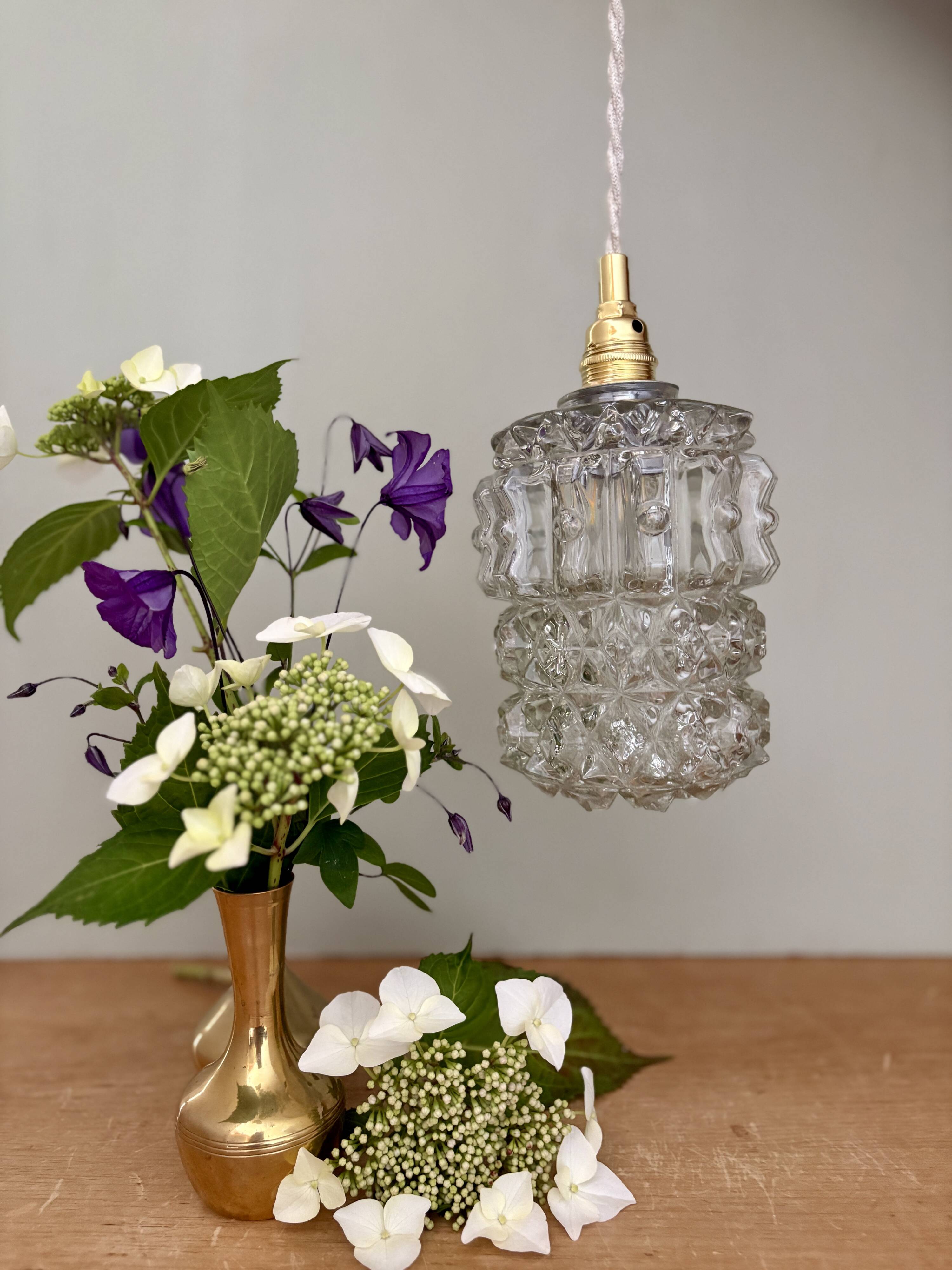 Vintage tulip pendant light in clear molded glass