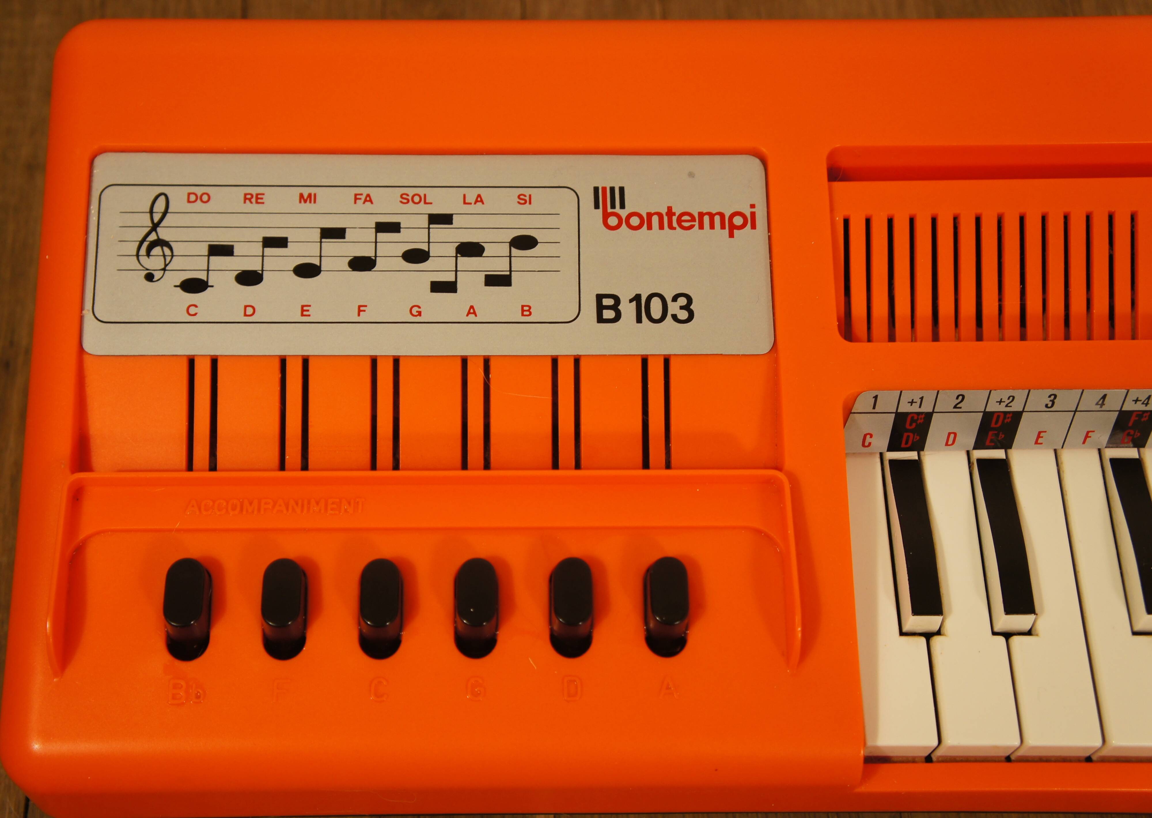 Bontempi B103 organ around 1970