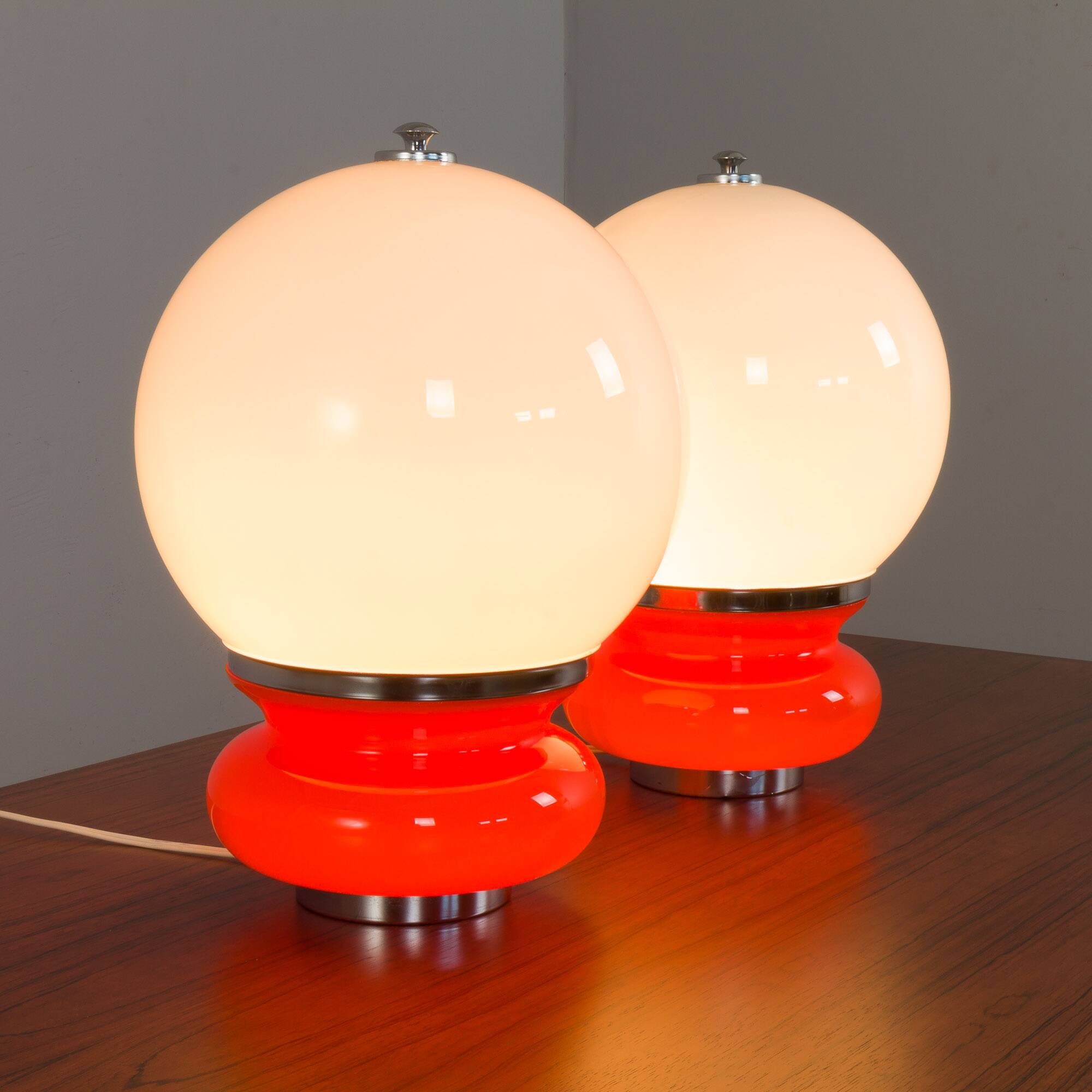 Pair Italian Space Age Mazzega Murano glass table lamps