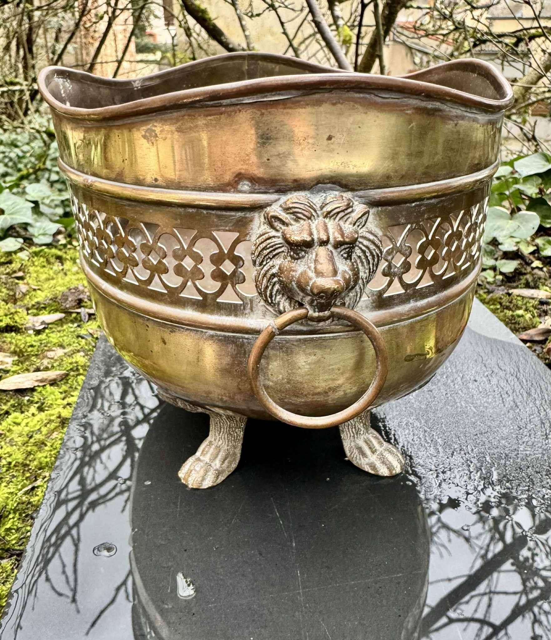 Large brass lion planter from the Napoleonic III era.