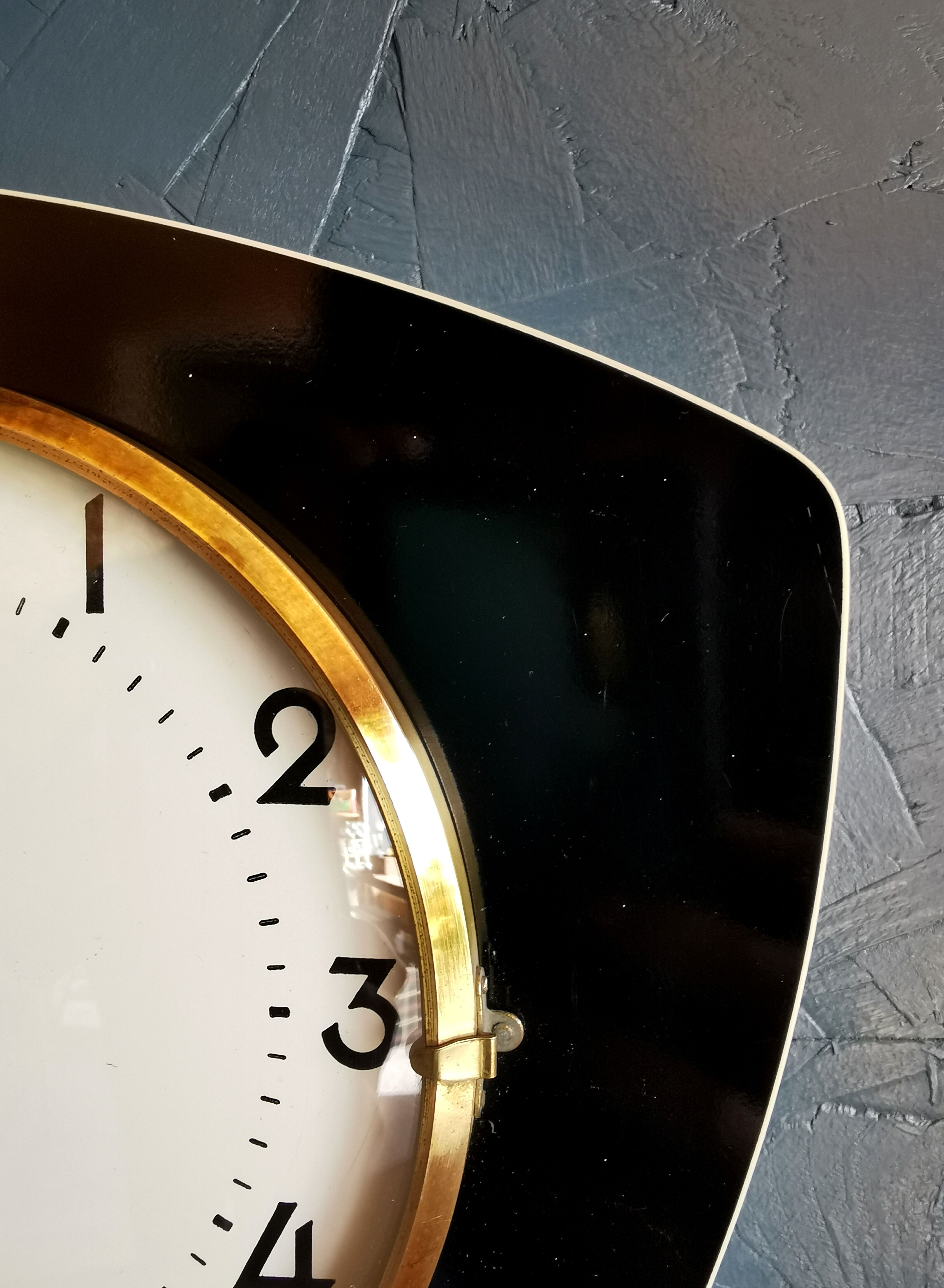 Vintage formica clock silent trapezoid wall clock "Romatic black"