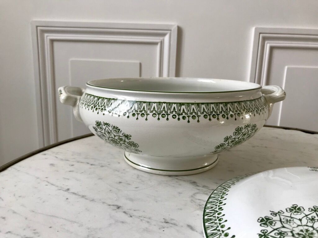 Terre de Fer St Amand tureen early twentieth century