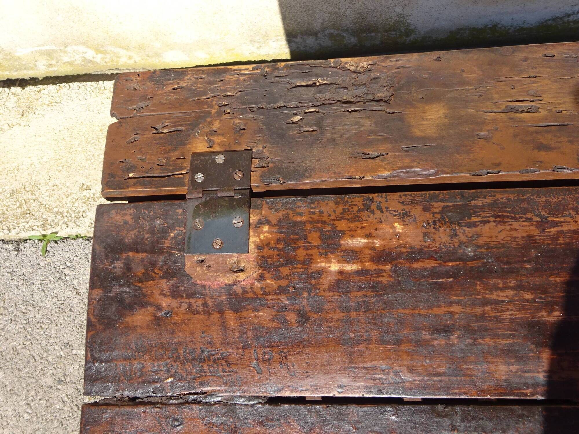 Antique coffre égouttoir en chêne massif