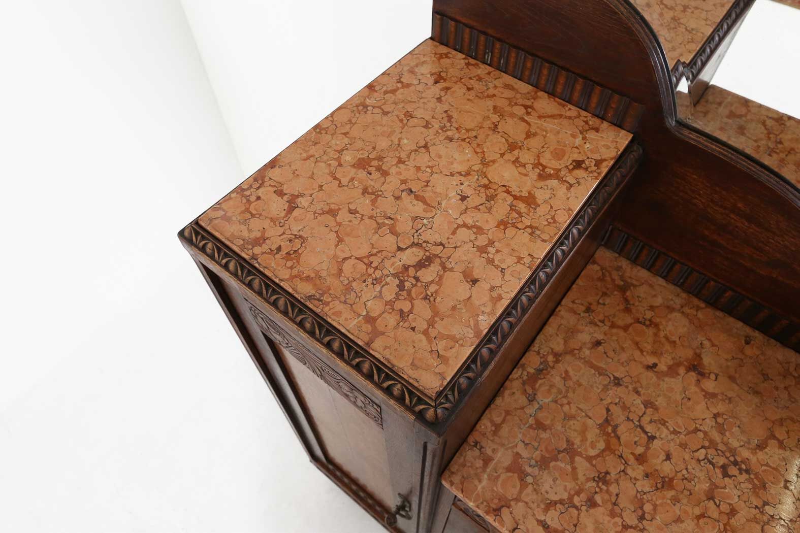 Art Deco buffet 1925