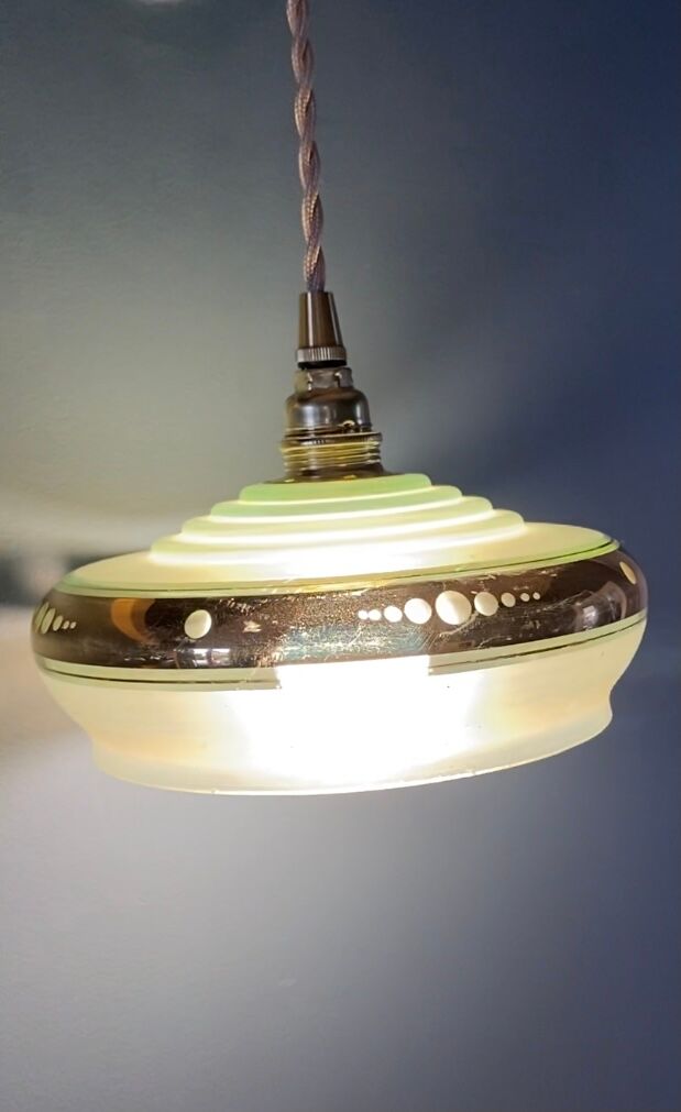Baladeuse globe vert vintage 1950