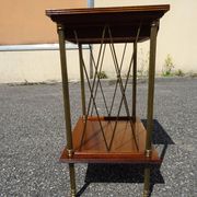 Table d'appoint néo classique bois et laiton an 70