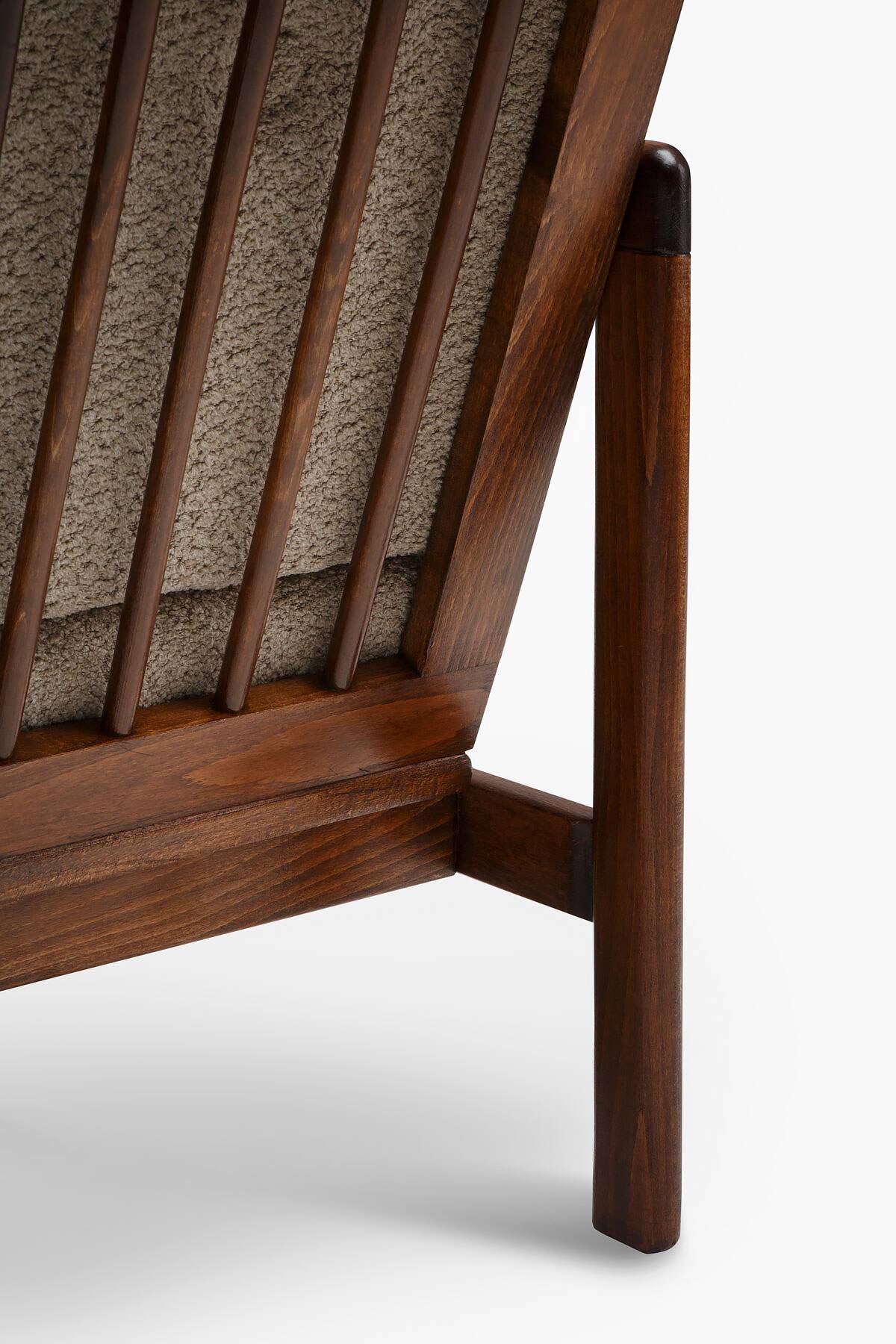 Pair of B-7522 armchairs from the 60s.