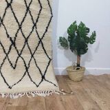 Azilal Berber rug in handmade wool 200 X 113 CM