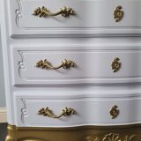Commode style Louis XV, blanc et doré