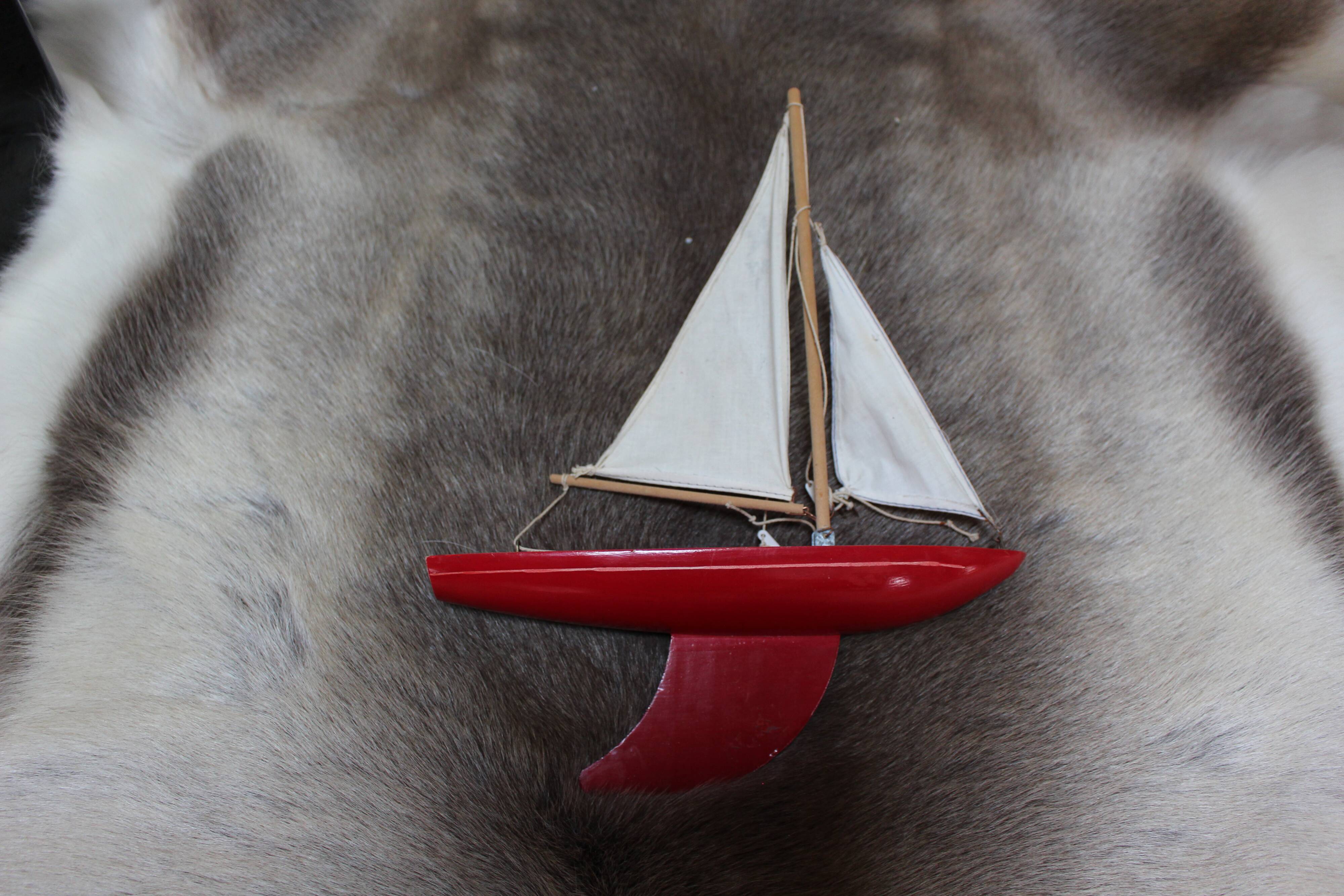 English wooden sailboat "StarYacht"