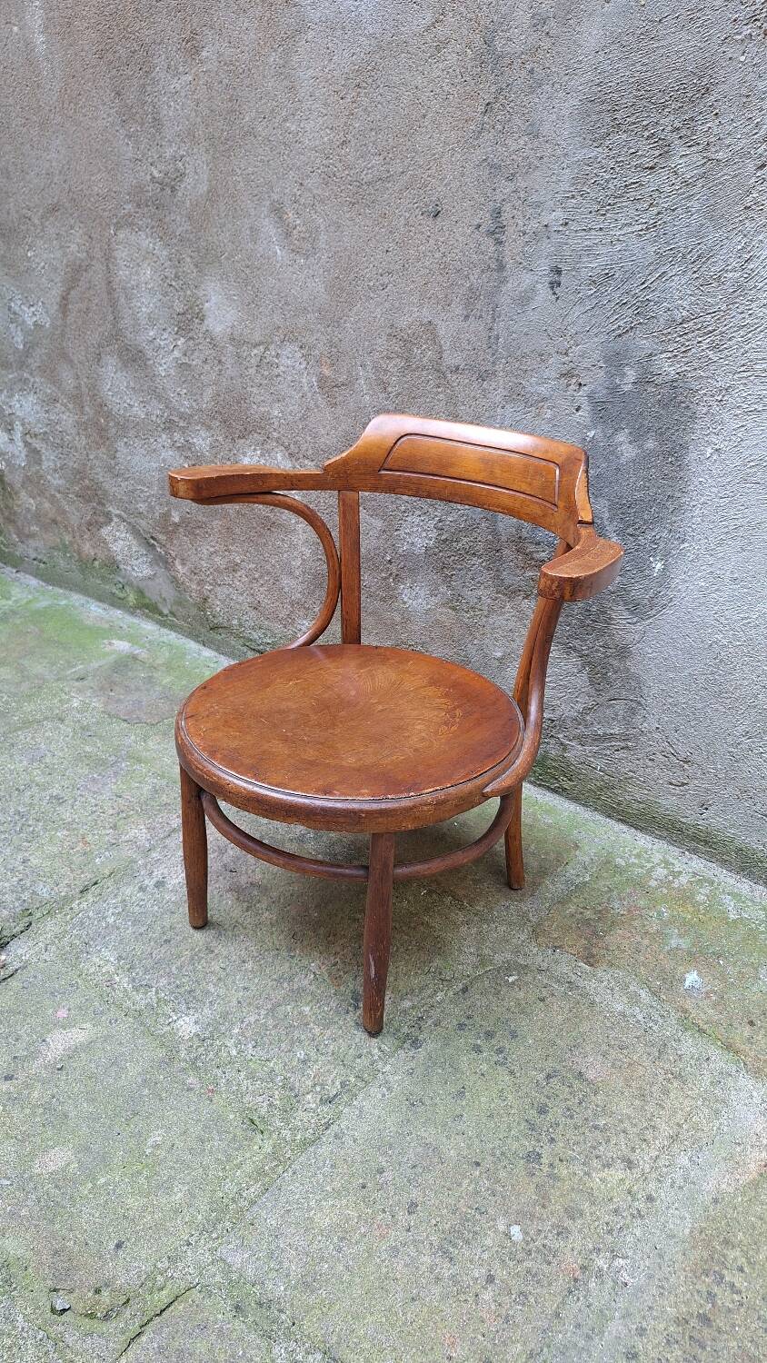 Fauteuil de nourrice en bois courbé début XXème