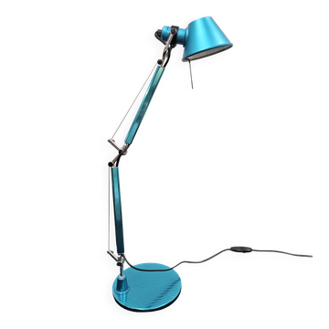 Artemide Tolomeo desk lamp, Design: Michele De Lucchi, Giancarlo Fassina.