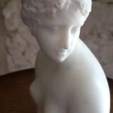 Buste en albâtre d'après Antonio Canova