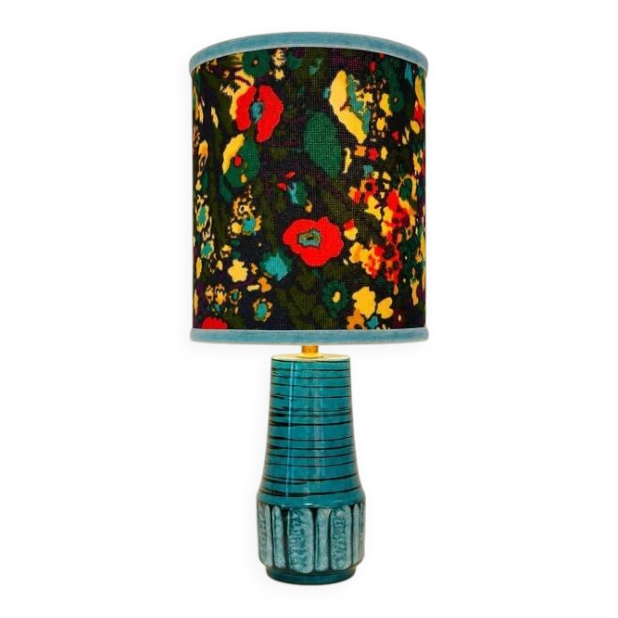 Wireless table lamp made of 1960s West German pottery ceramic.