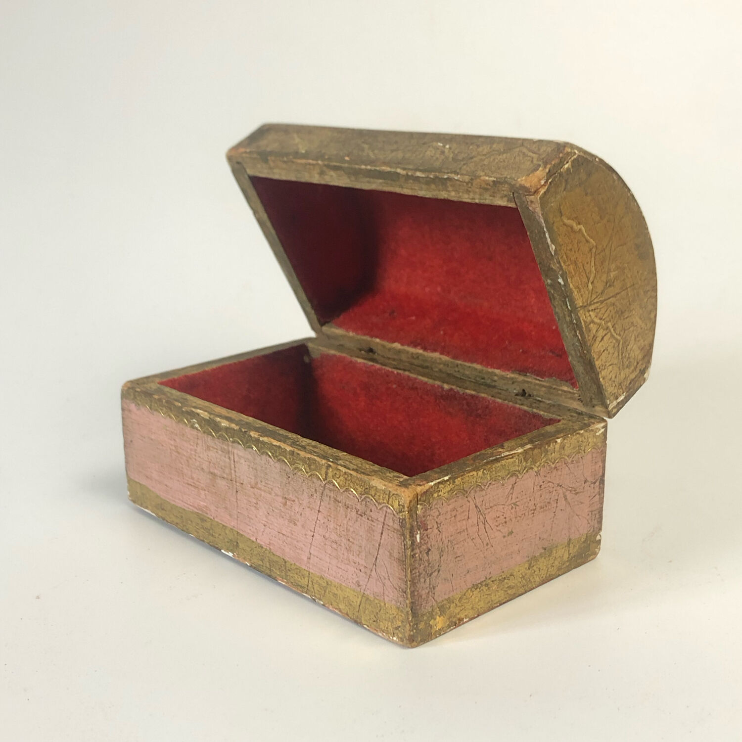 Florentine vintage box, pink and gold