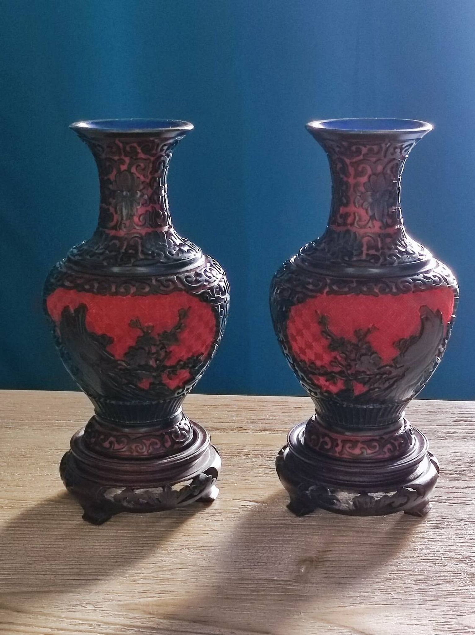 Cinnabar vases