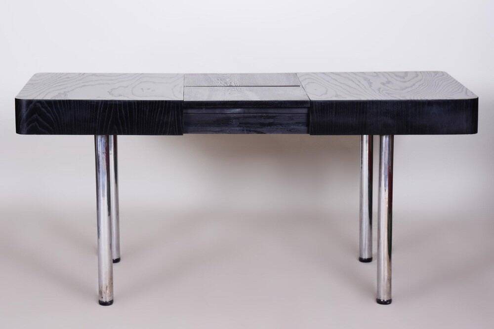 Czech Bauhaus Extendable Dining Table in Oak Veneer, 1930s