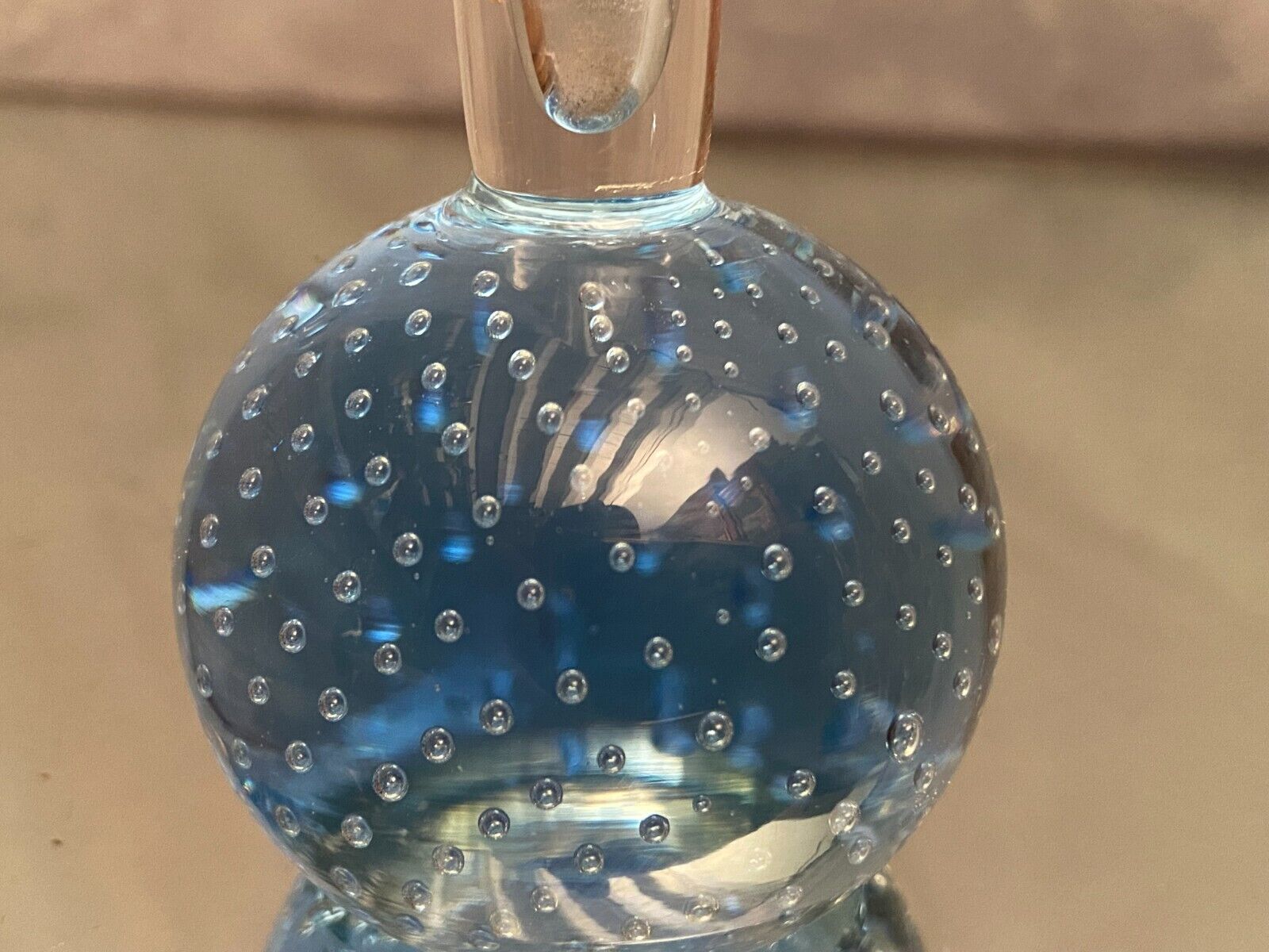 Long-necked soliflore vase on sulphide ball base