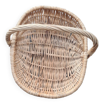 Rattan basket