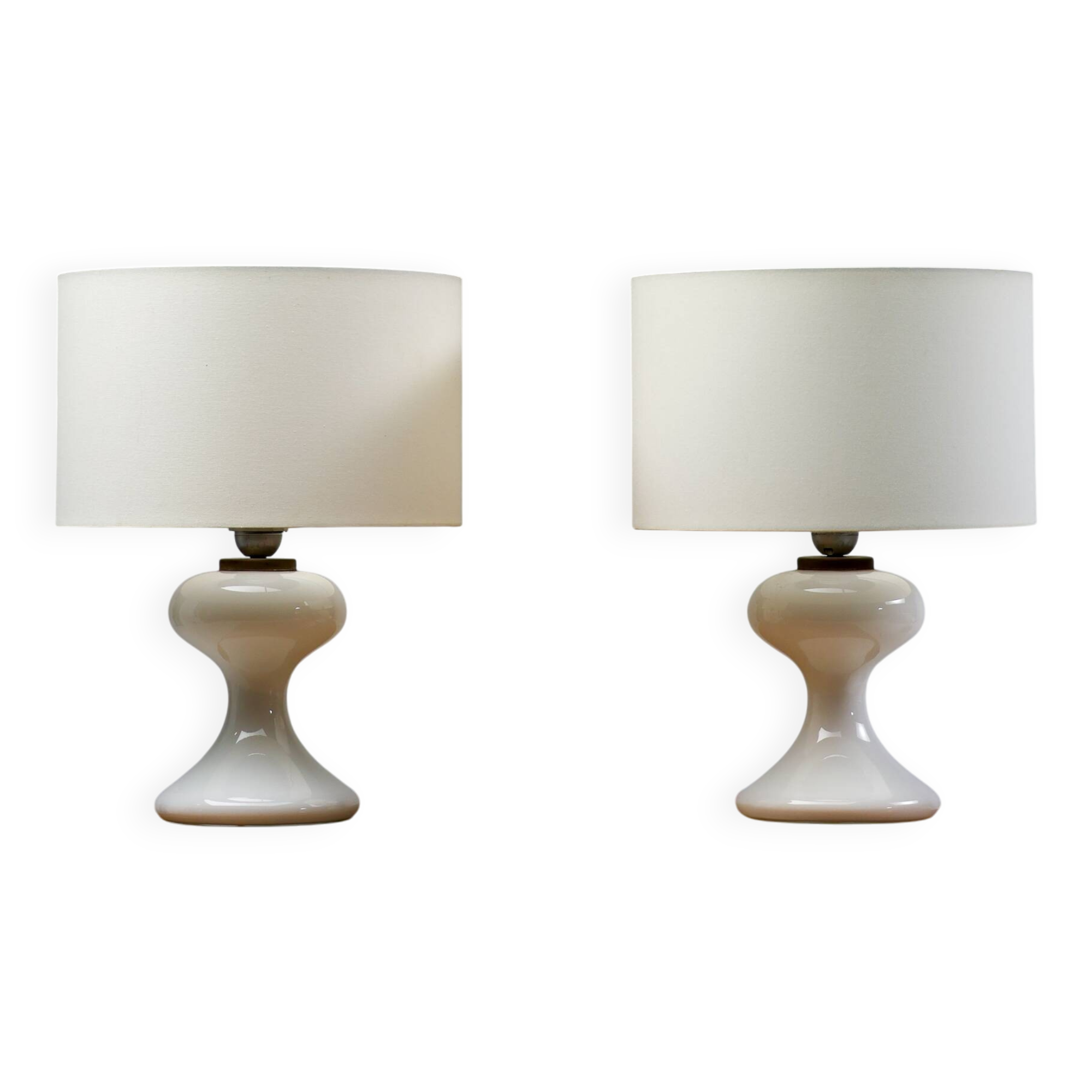 Pair of white ml1 table lamps by ingo maurer for m-design