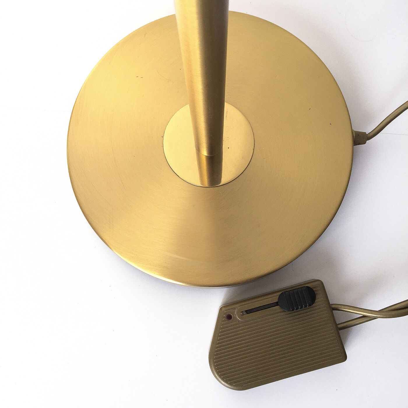 E-reader floor lamp in brass and gold metal 1970