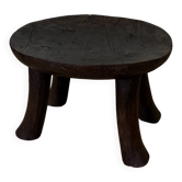 Monoxyle stool in carved wood – Ivory Coast