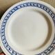 Assiettes blanche vintage à décor bleu