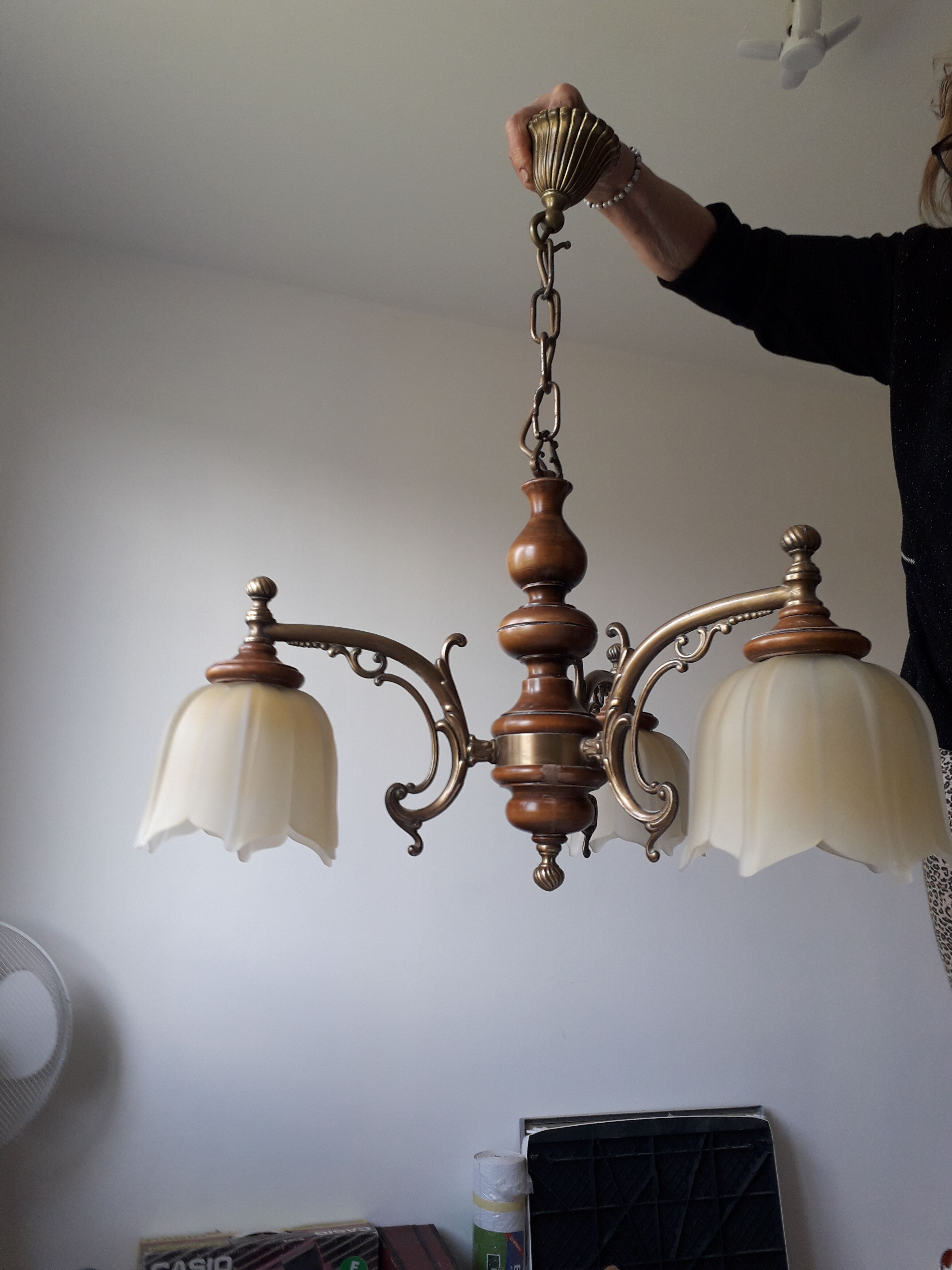 Vintage 3-spoke chandelier