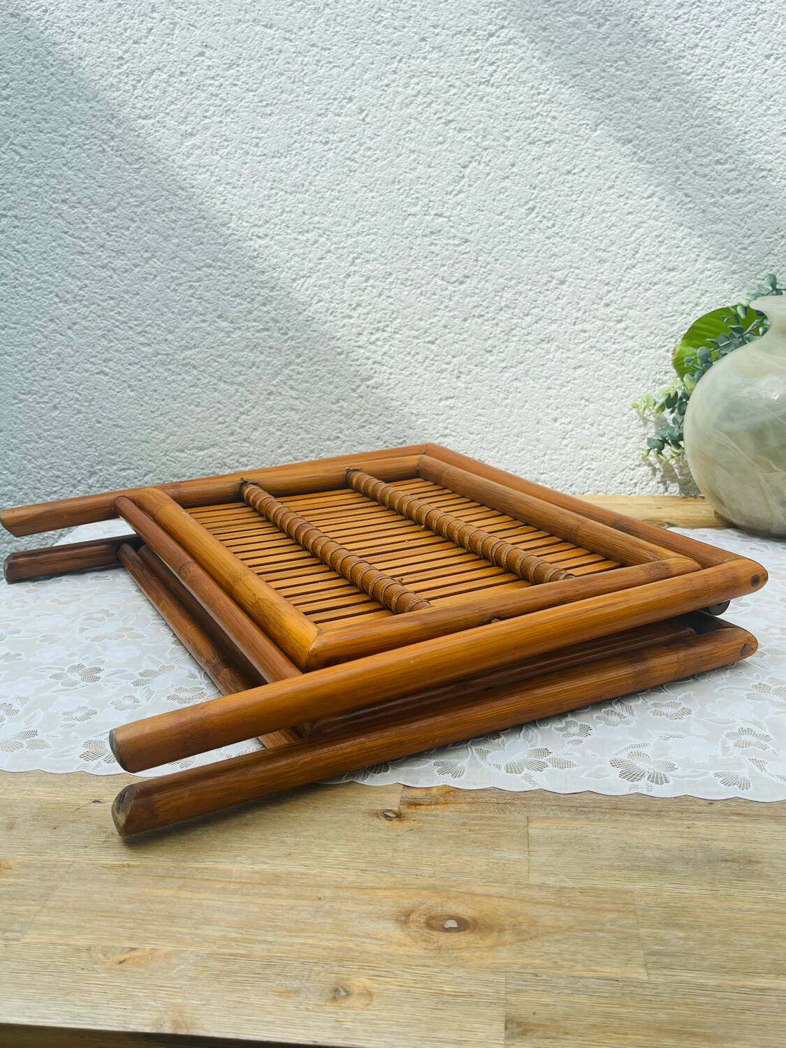 Foldable Bamboo Magazine Rack