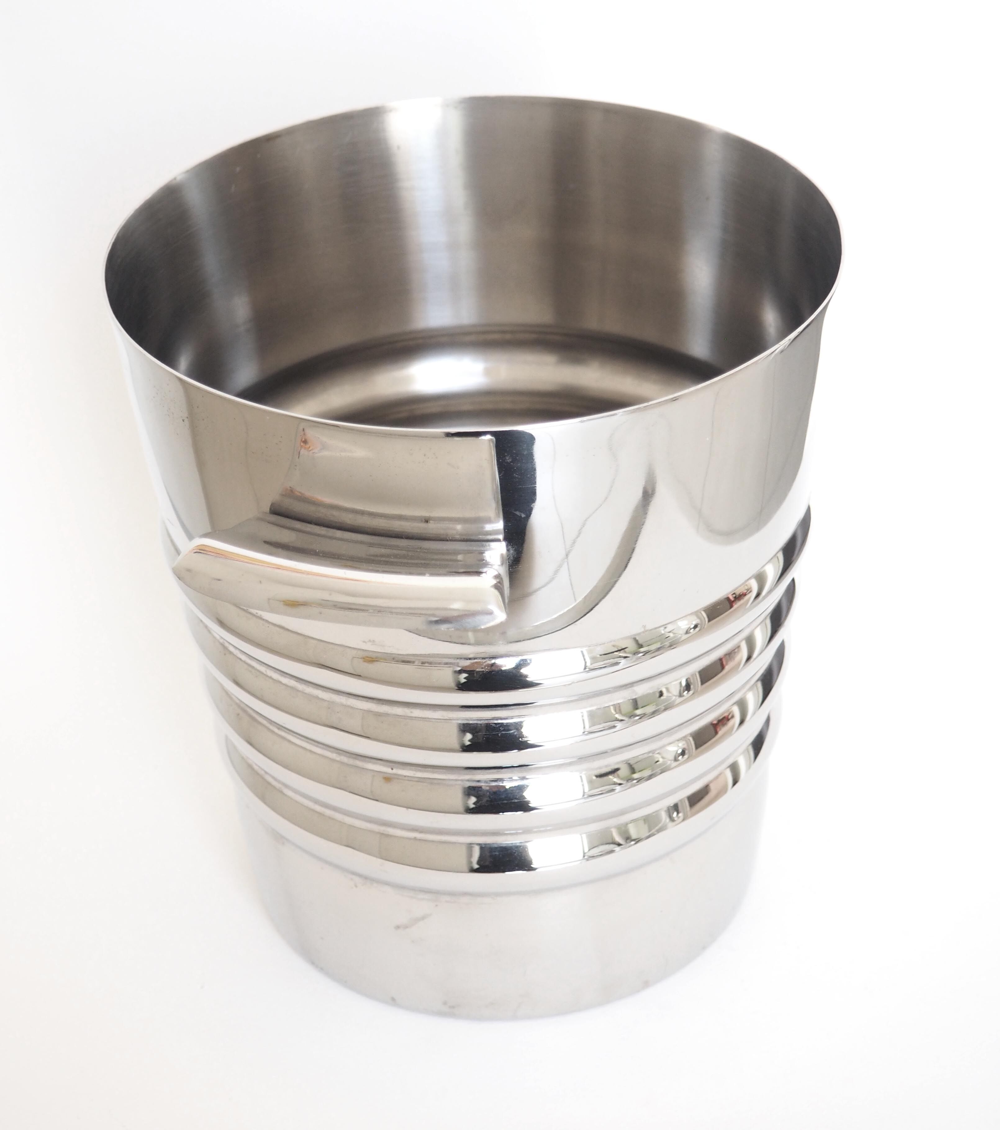 Chrome ice bucket