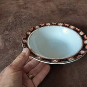 Bowl set and 6 cups England