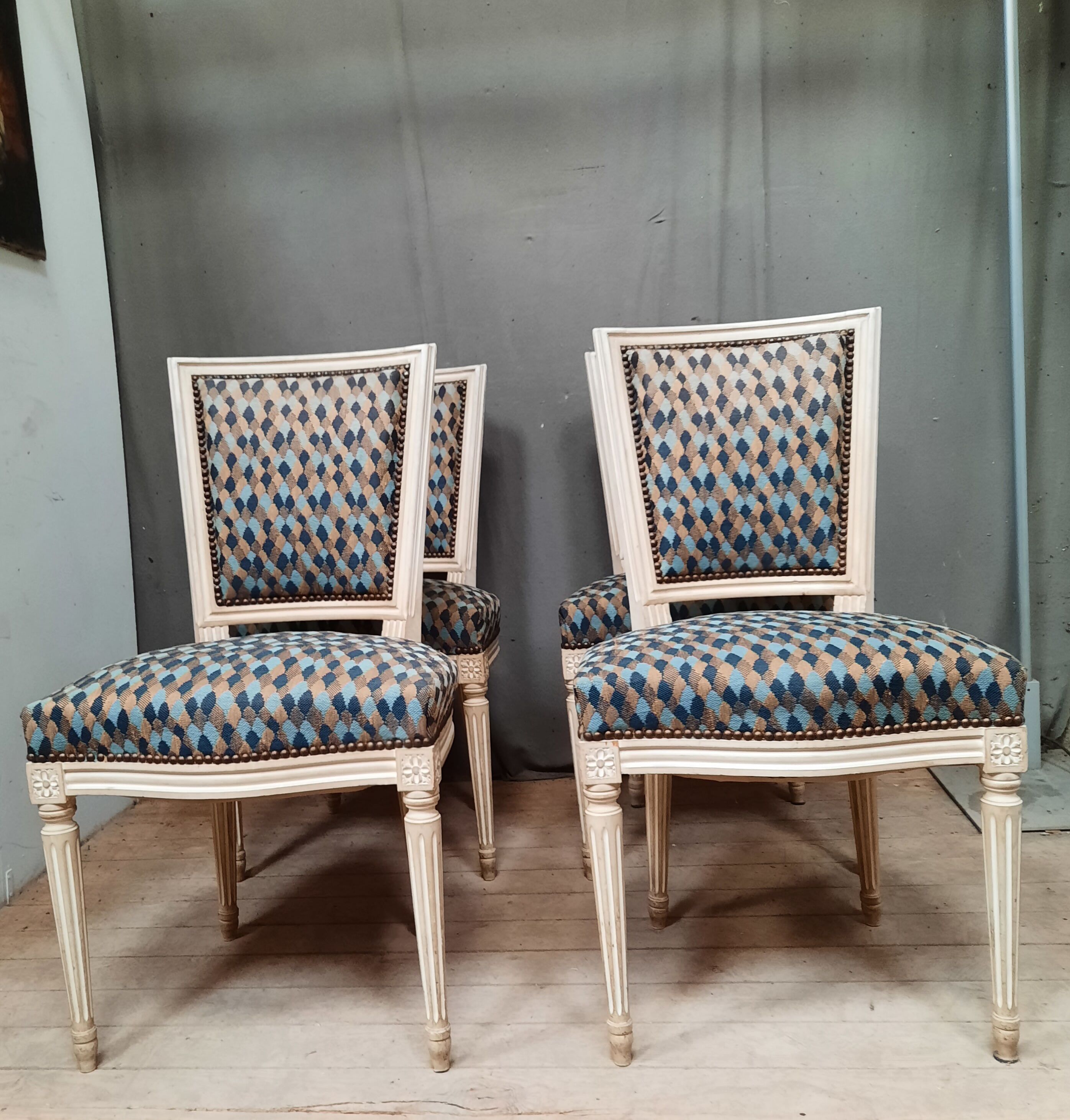 Set of 4 Louis XVI style chairs