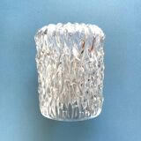 Molded glass suspension