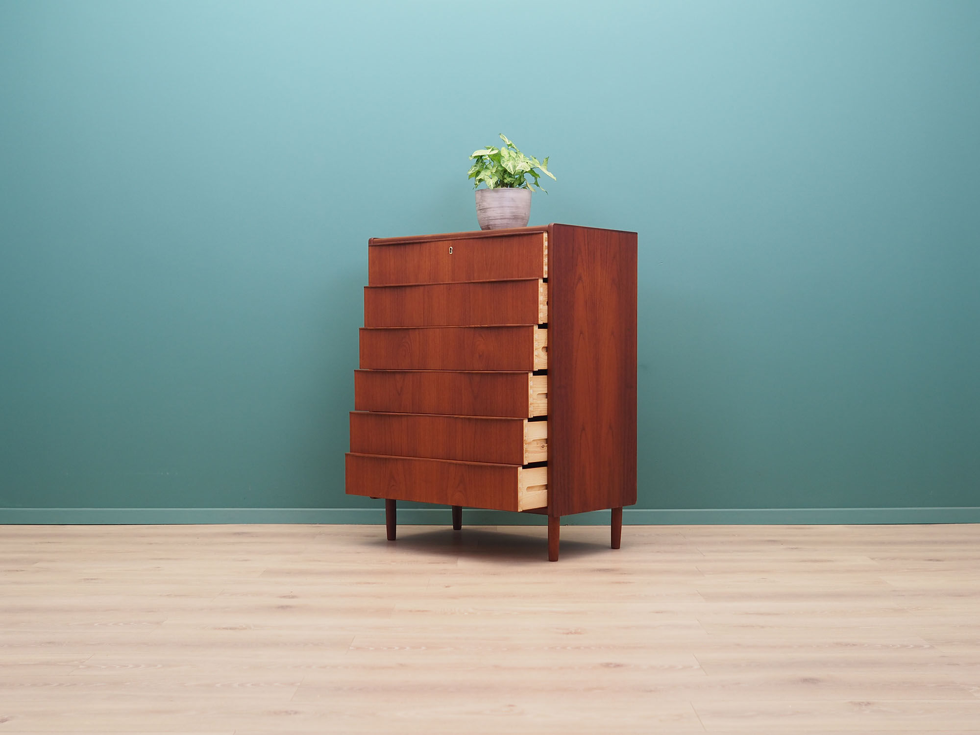 Teak chest of drawers, Danish design, 1970s, made in Denmark