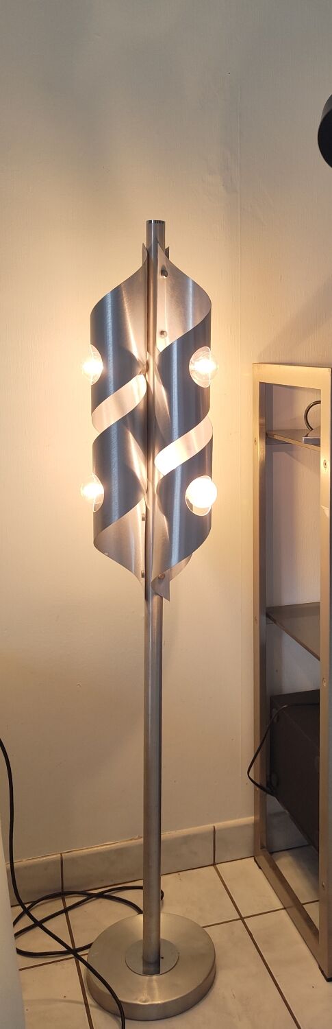 Vintage 1970 floor lamp