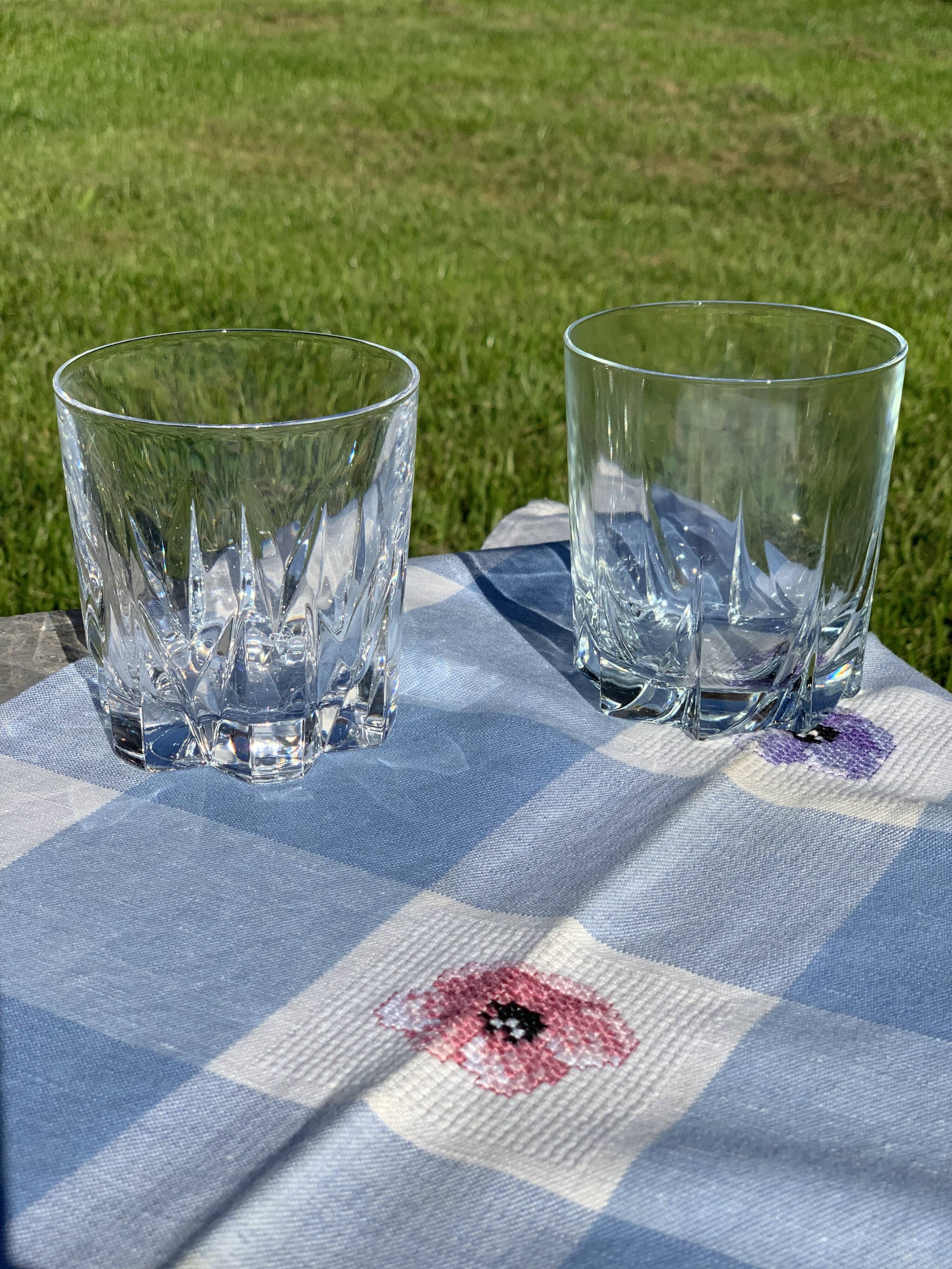 Set of 7 old whisky glasses, matching models.