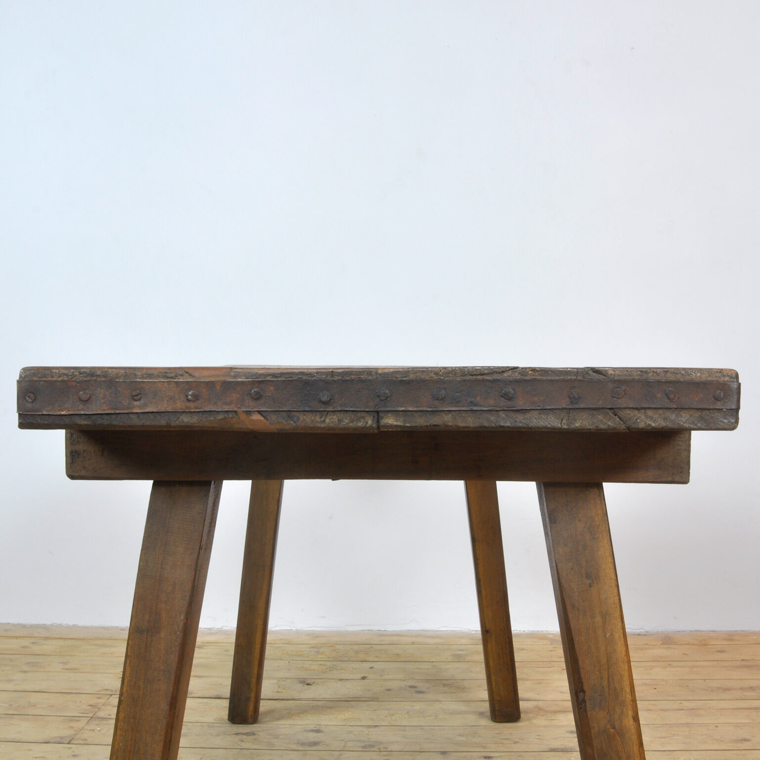 Vintage farmtable, 1930