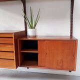 Scandinavian modular shelf in royal teak system by Poul Cadovius