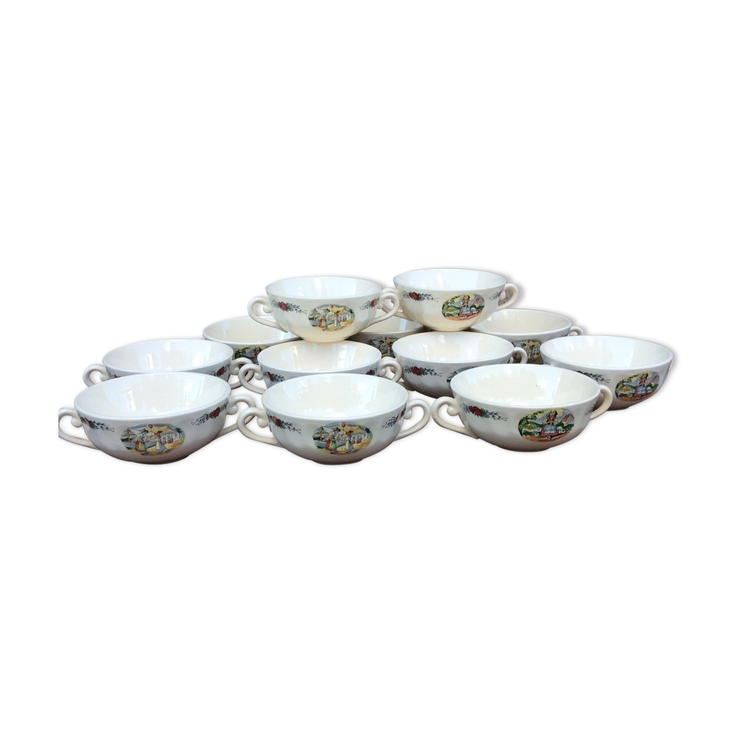 Rare set of 12 bowls with 2 handles Obernai Sarreguemines Lux