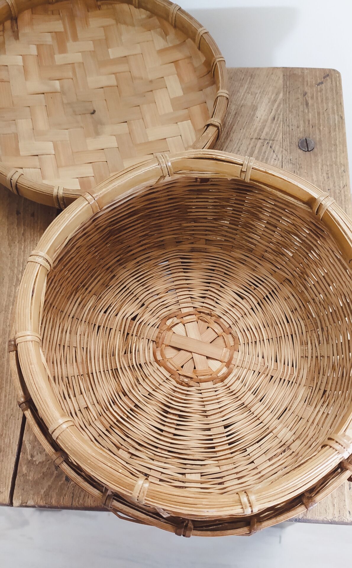 Boîte ronde vintage • Artisanat