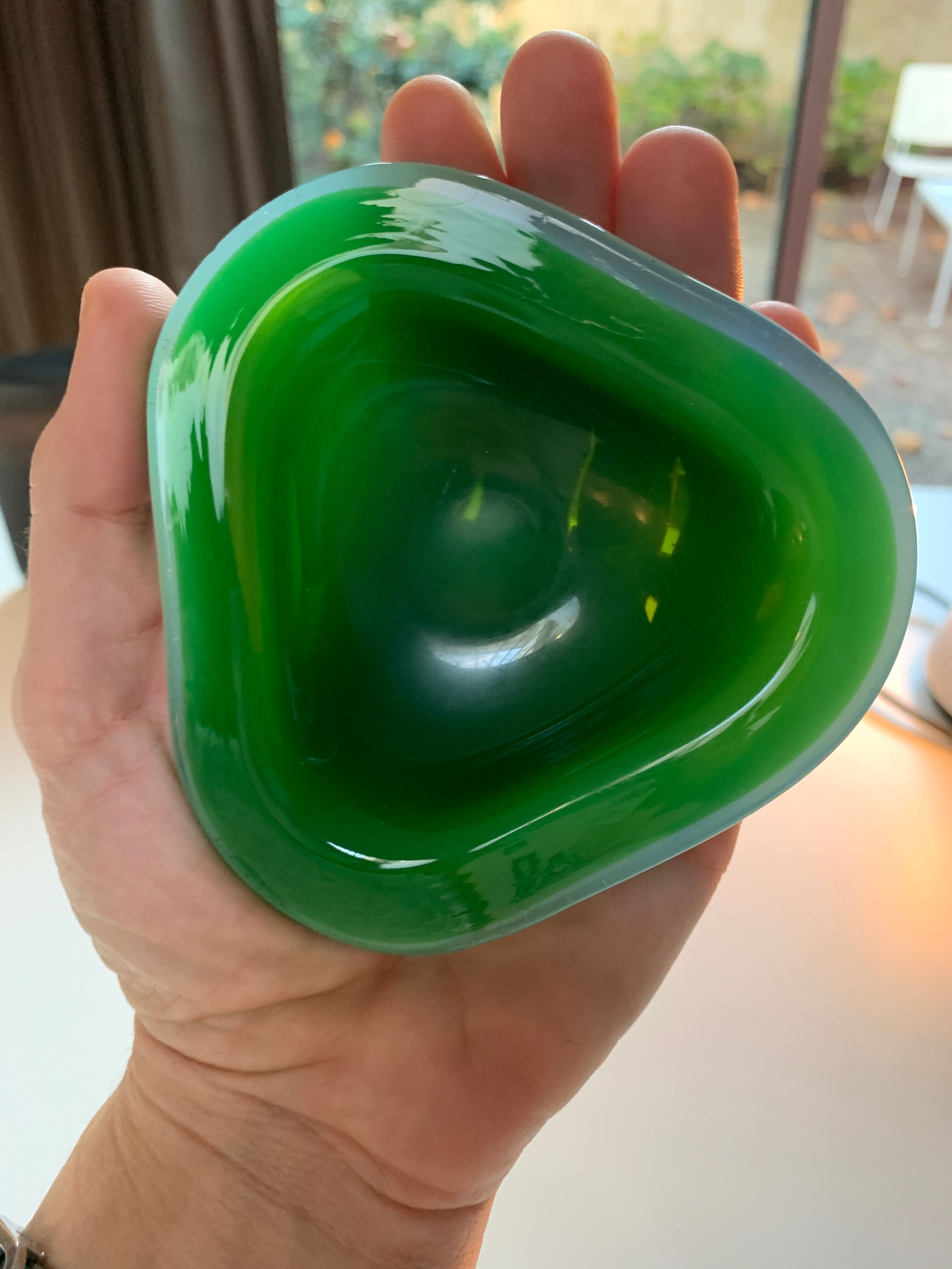 Courtesy ashtray in Murano 70s glass