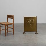 Écran de cheminée en cuivre martelé Art Déco élégant, France années 1920