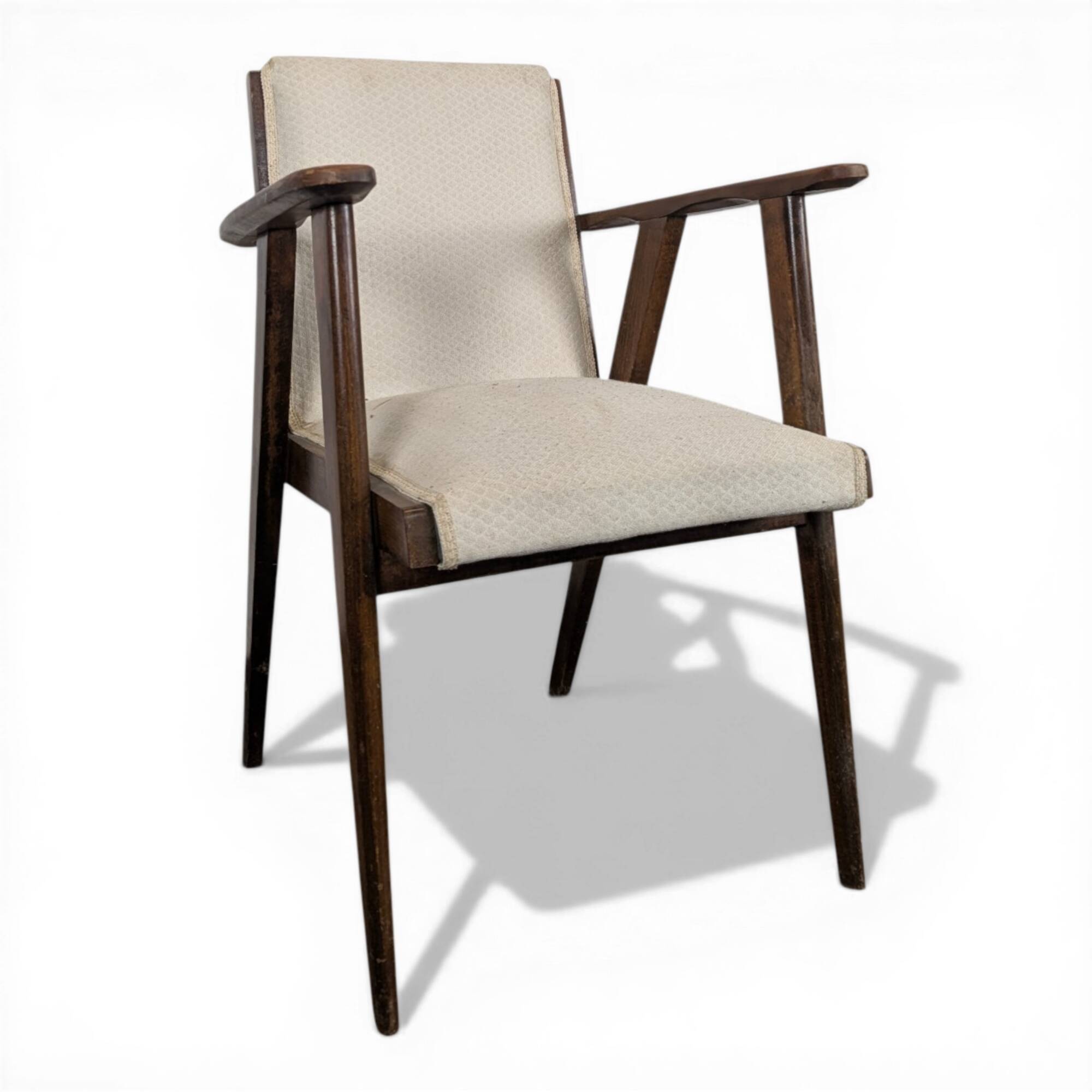 Fauteuil de bureau reconstruction