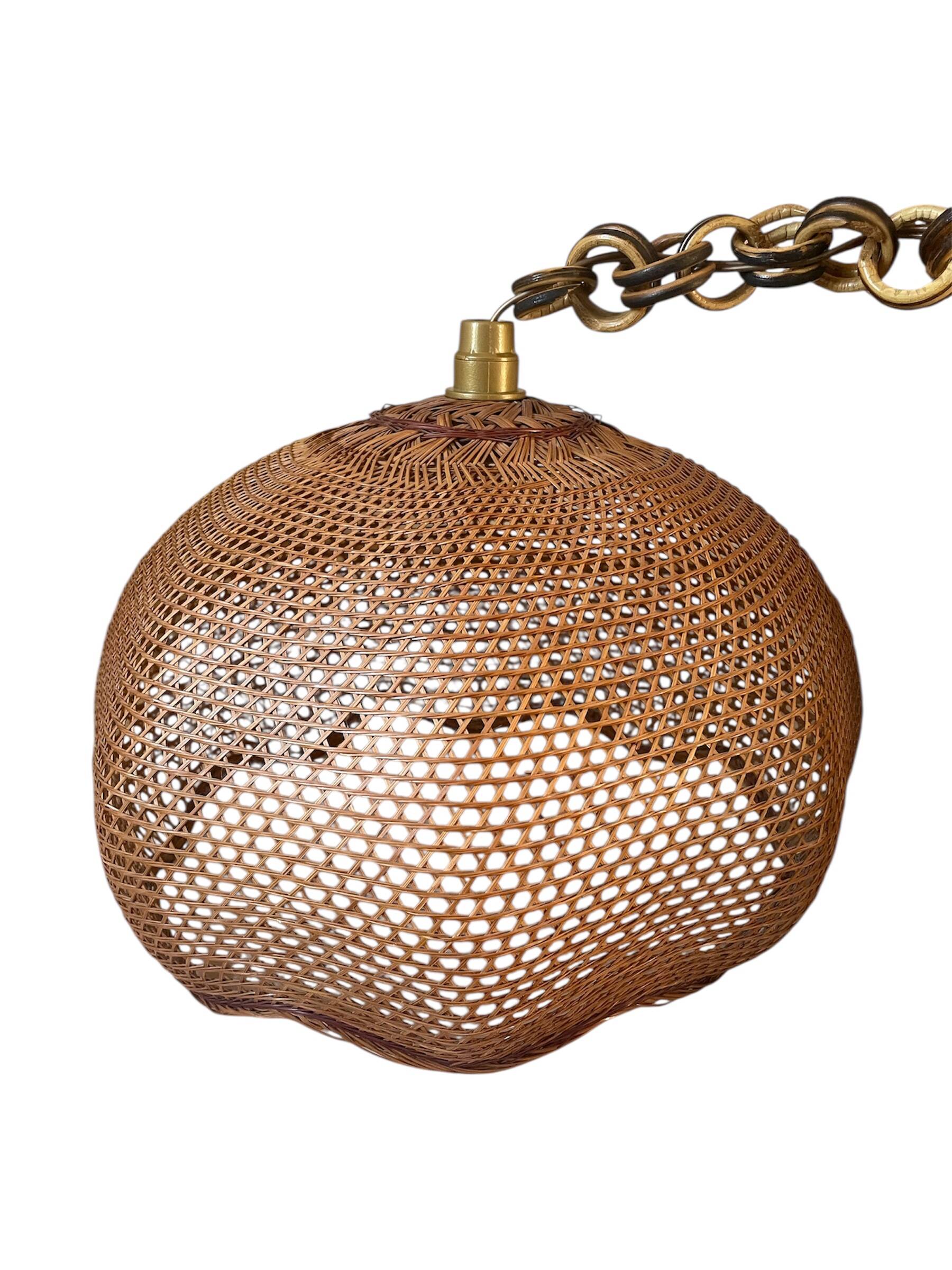 Suspension en cannage de rotin vintage