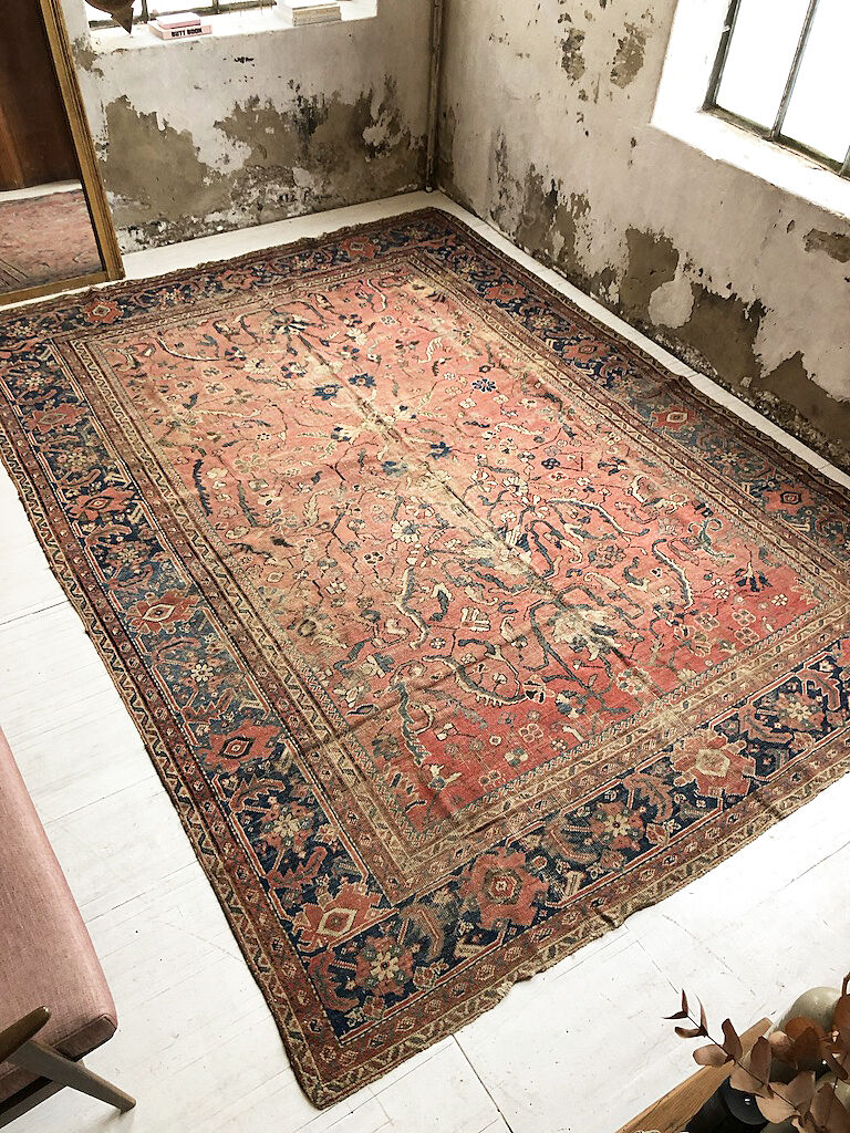 Persian XXL carpet early 20th century 260x351cm