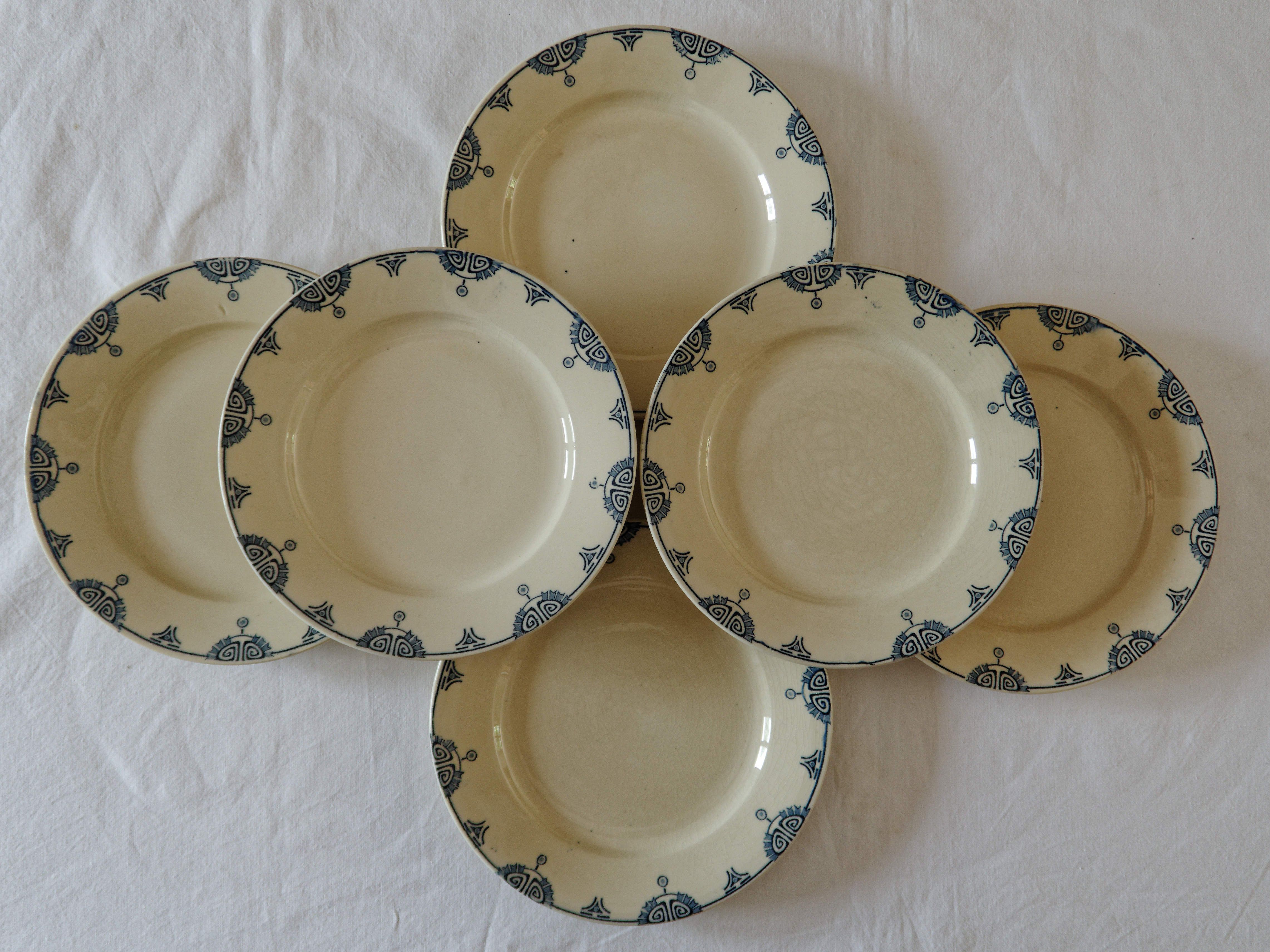 Lot 6 dessert asdiettes iron earth Gien Louvois Series